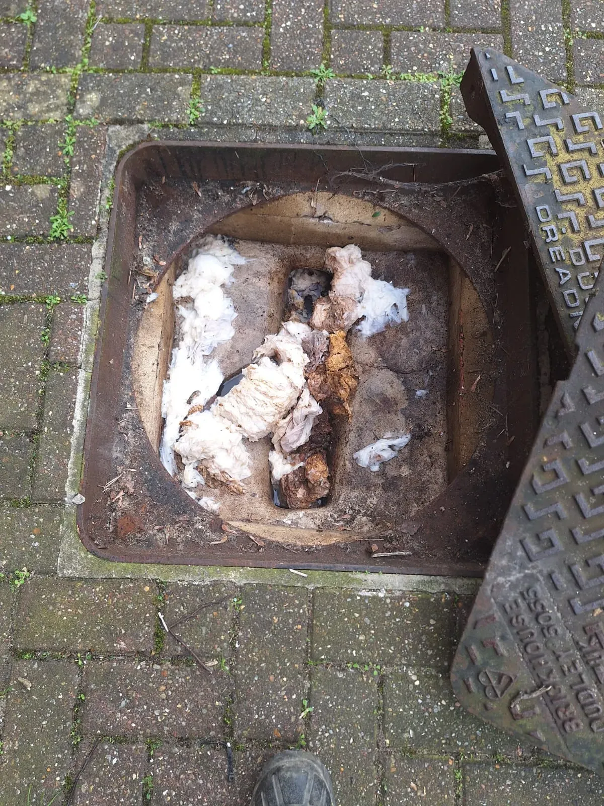 Blocked Drain Unblocking by A1 UK Drains